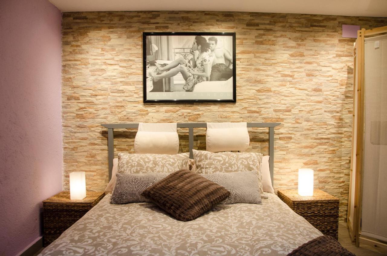 Apartment Vacarisses Torreblanca Estacion, Piscina Privada エクステリア 写真